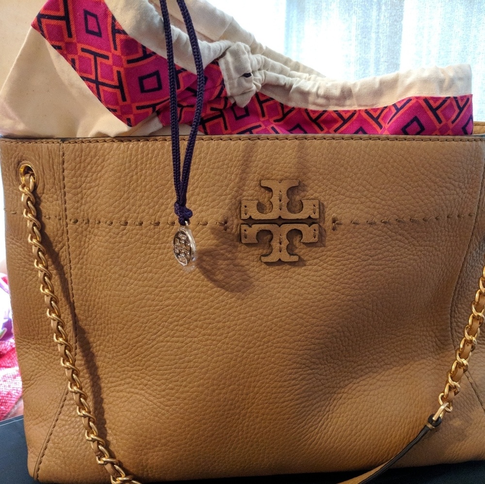 Tory Burch McGraw Chain Slouchy Tote